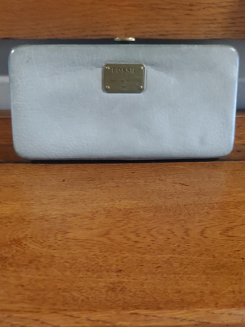 Fossil Light Gray Leather Wallet with Gold Logo Plaque